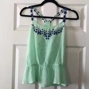 NWOT Mine Floral embroidered tank top Size M